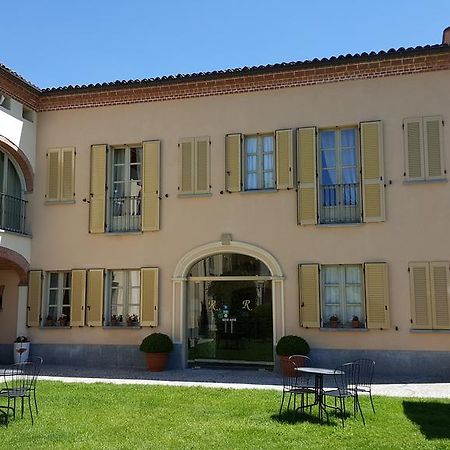 La Regibussa - Hotel Ristorante Асті Екстер'єр фото