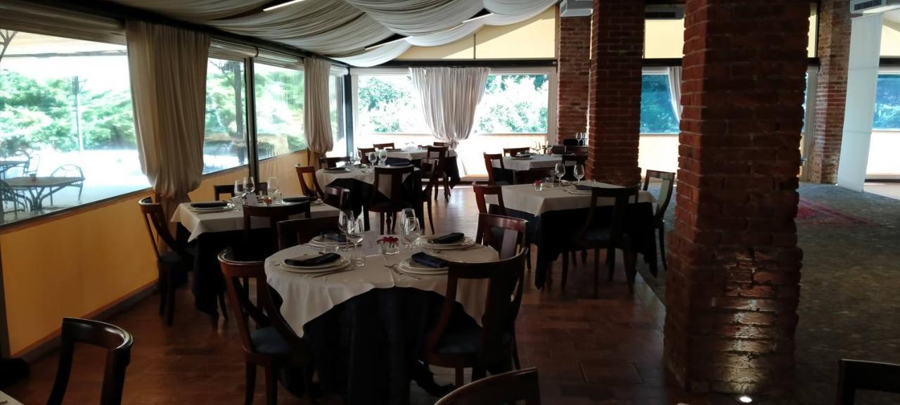 La Regibussa - Hotel Ristorante Асті Екстер'єр фото