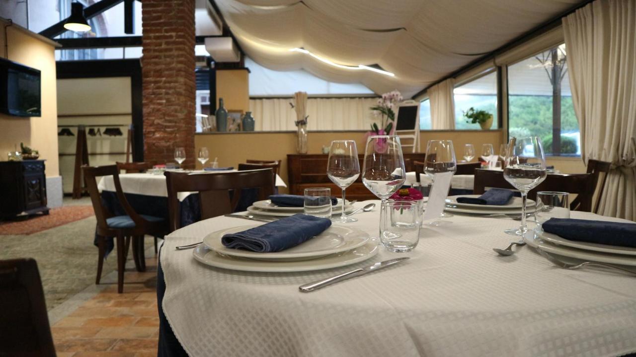 La Regibussa - Hotel Ristorante Асті Екстер'єр фото
