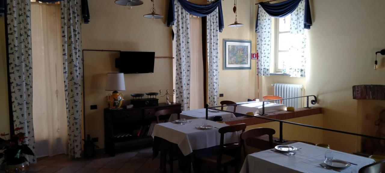 La Regibussa - Hotel Ristorante Асті Екстер'єр фото