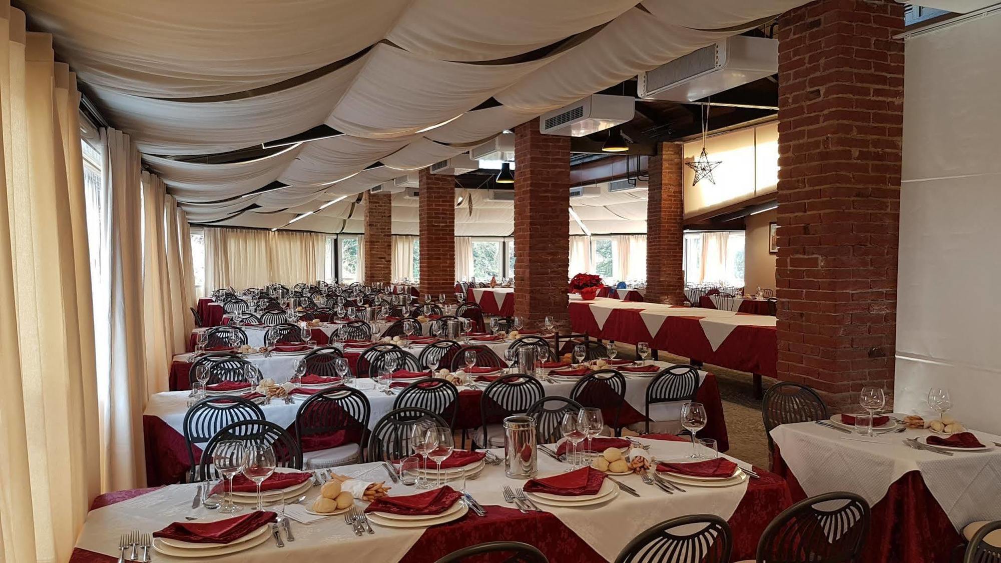 La Regibussa - Hotel Ristorante Асті Екстер'єр фото